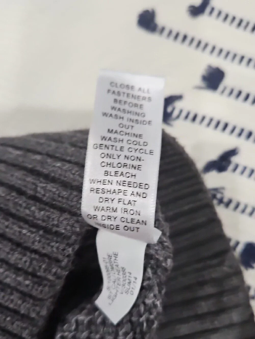 Banana Republic Gray Ombre Snap-Front Knit Sweater